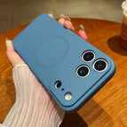 Navy Blue / iPhone 13 Pro Max
