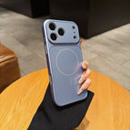LightBlue / iPhone 16