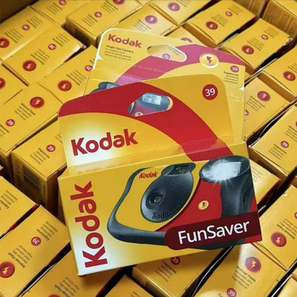 Classic Original Kodak FunSaver/Daylight Single Use Camera With Flash Disposable Point-and-Point Film Cameras 27 Sheets 39 Sheet