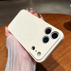 White / iPhone 15 Plus