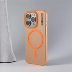 Orange / iPhone 16 Plus