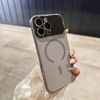 Tai Gray / iPhone 15 Pro Max