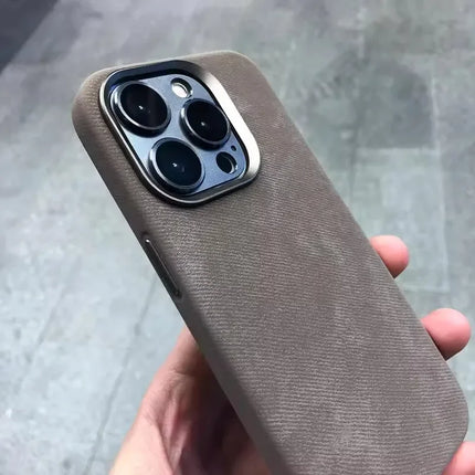 Flannel For Magsafe Phone Case for iPhone 16 Pro Max 15 15Pro 17 Matte Wireless Charging Back Cover Microfiber Protective Shell