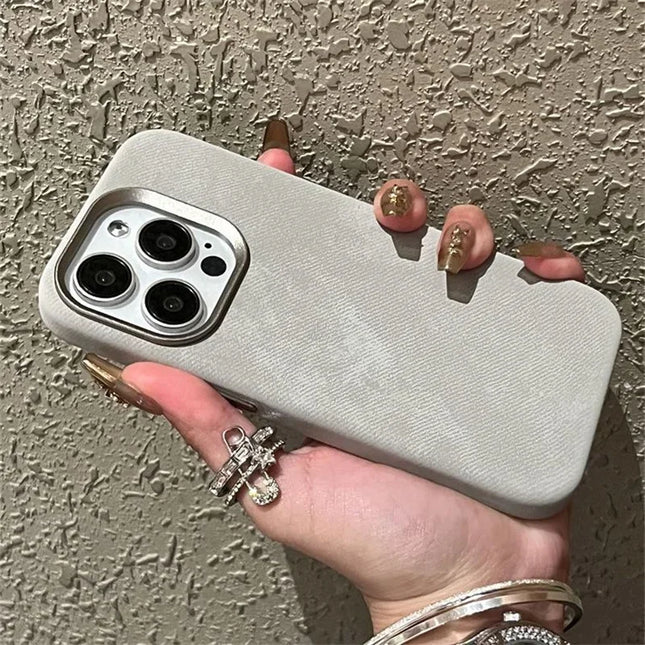 Flannel For Magsafe Phone Case for iPhone 16 Pro Max 15 15Pro 17 Matte Wireless Charging Back Cover Microfiber Protective Shell